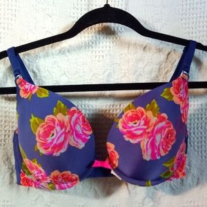 Victoria Secret 36D Bra
